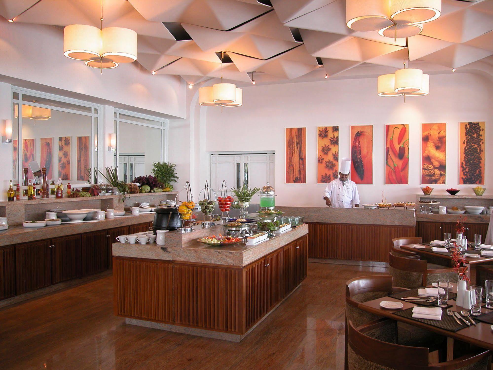 Taj Malabar Resort & Spa, Cochin. Kochi Kültér fotó